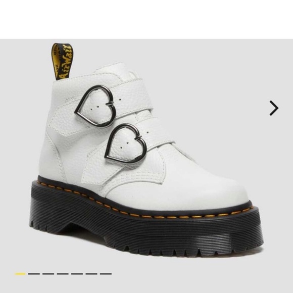 Dr.Martens Devon Heart Leather Platform Boots - Picture 2 of 10